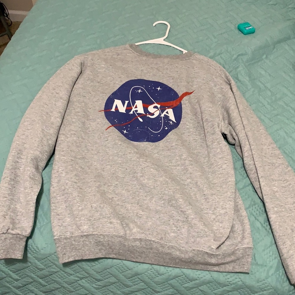 NASA sweatshirt